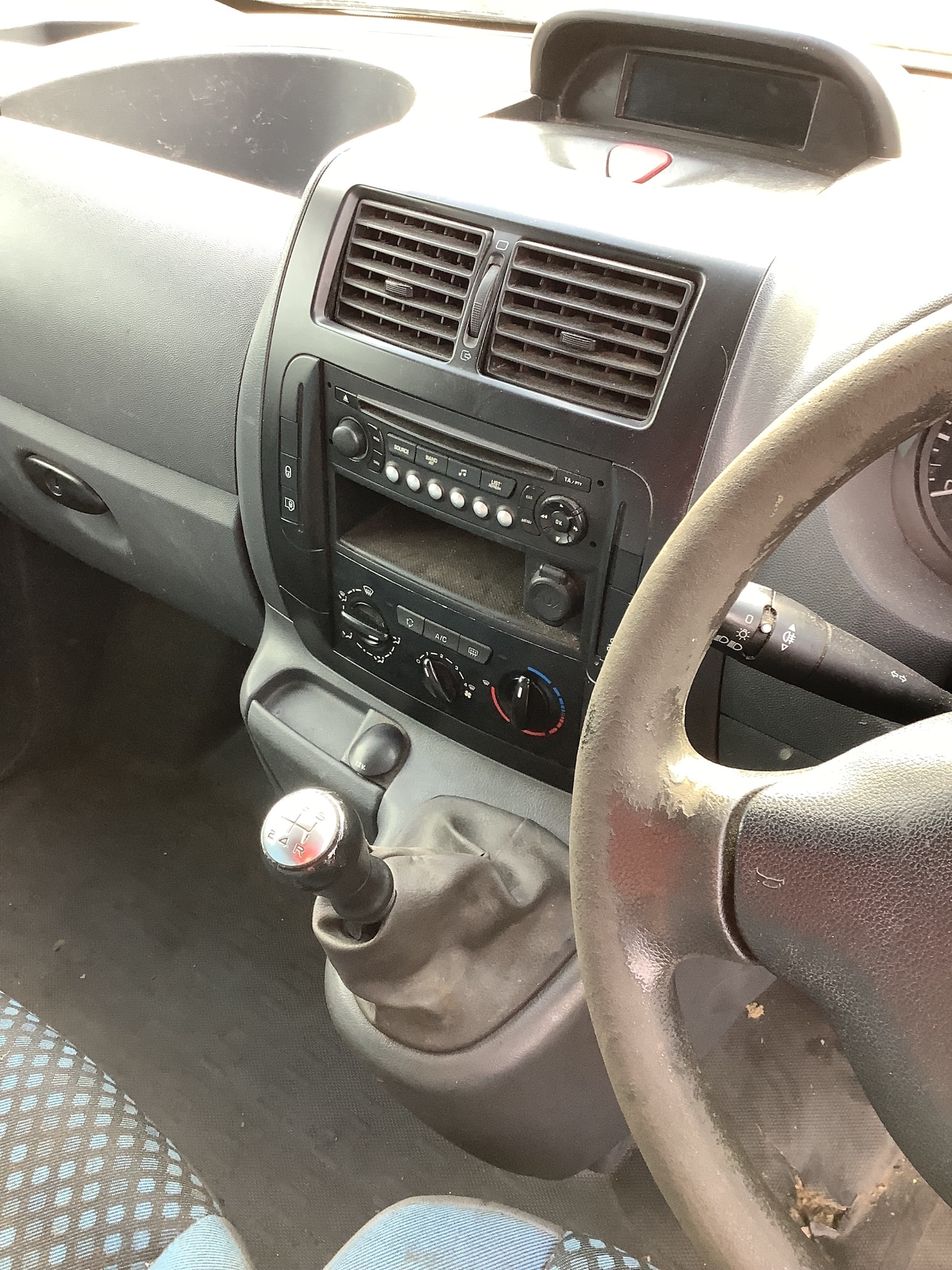 Used Peugeot Expert 2016 for sale - 76149735: Photo 15