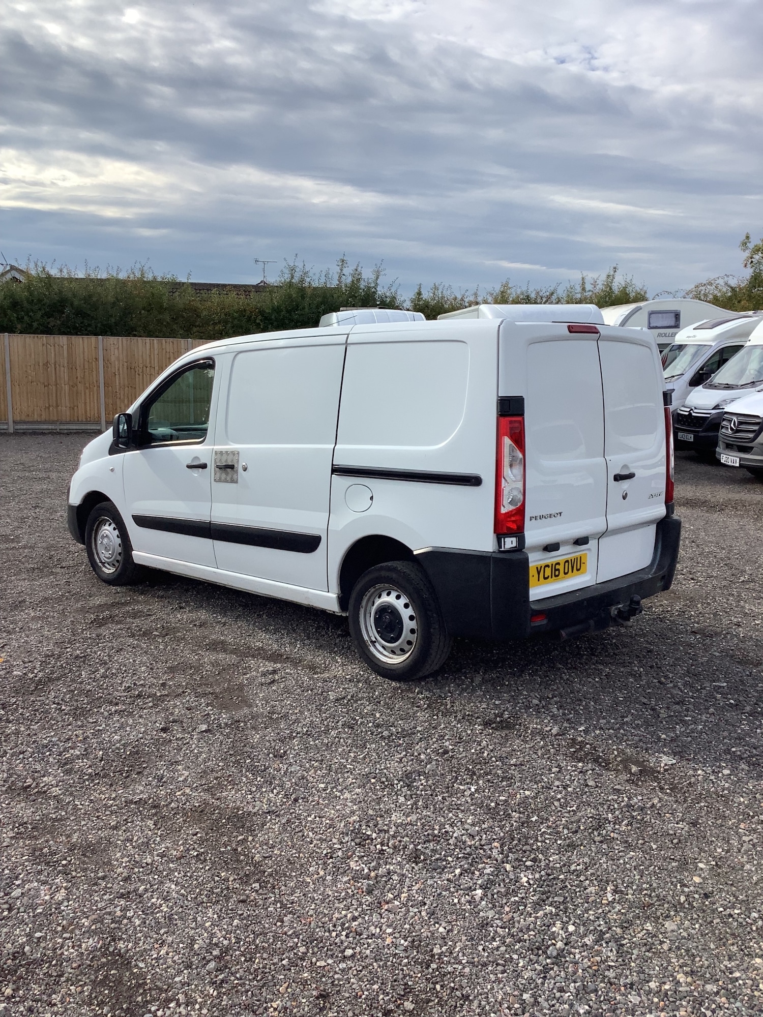 Used Peugeot Expert 2016 for sale - 76149735: Photo 5
