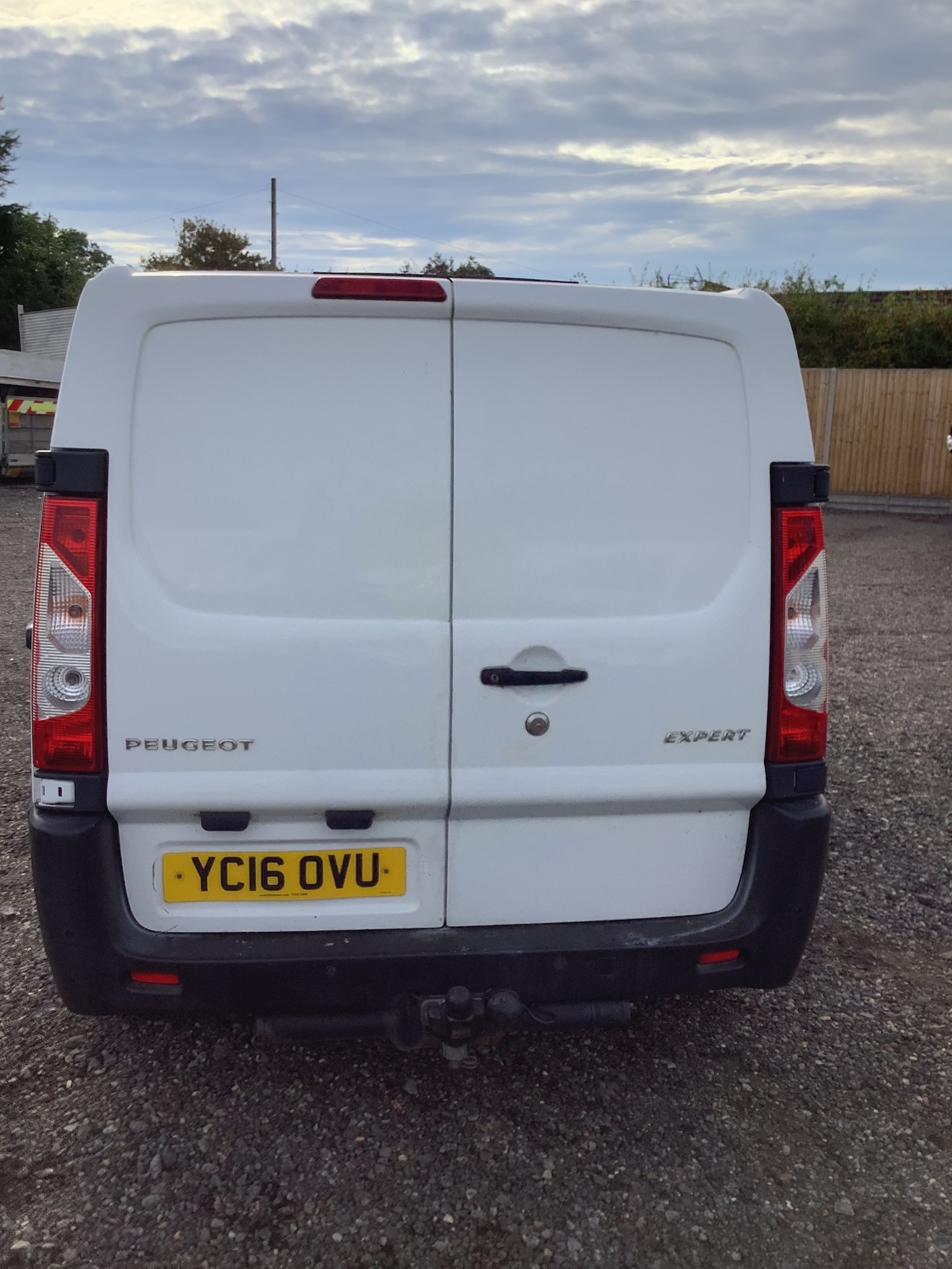 Used Peugeot Expert 2016 for sale - 76149735: Photo 8