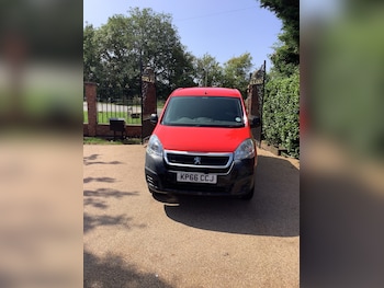 Used Peugeot Partner 2016 for sale - 75361736: Photo