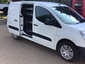 Used Peugeot Partner 2017 for sale - 74988029: Photo