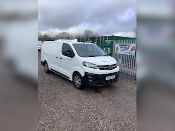 Vauxhall Vivaro feature image