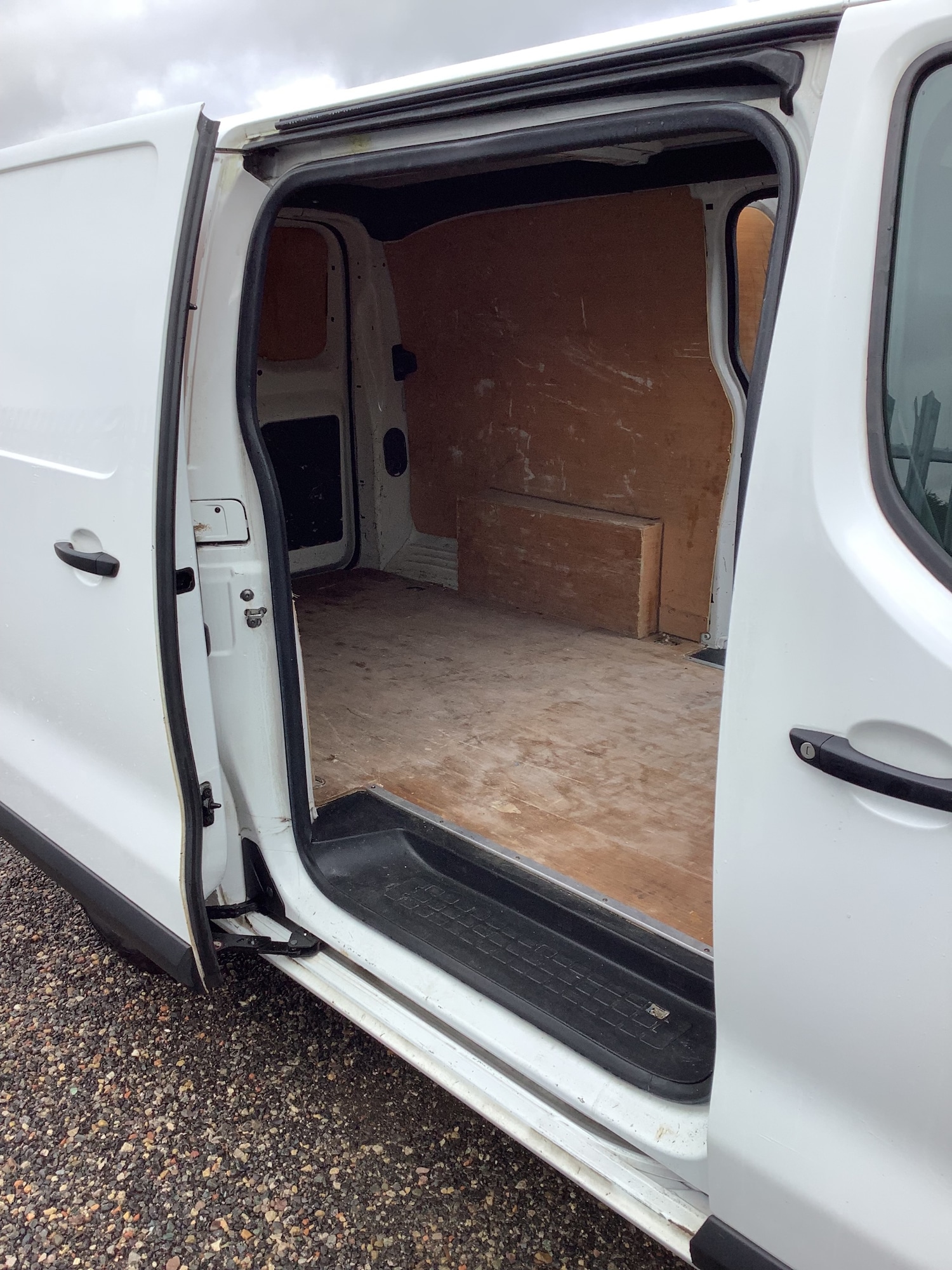 Used Vauxhall Vivaro 2019 for sale - 77521831: Photo 9