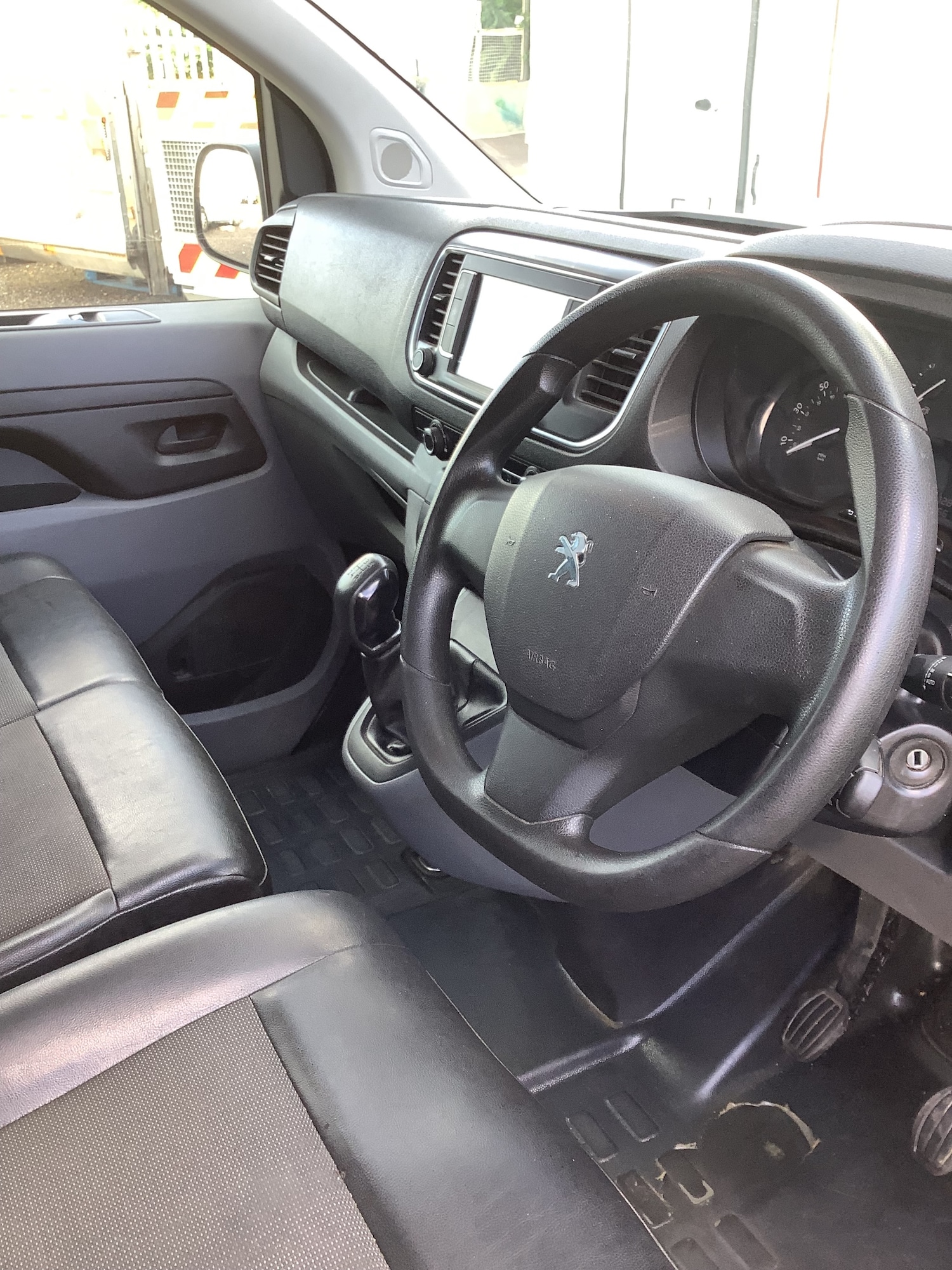 Used Peugeot Expert 2019 for sale - 76358261: Photo 15