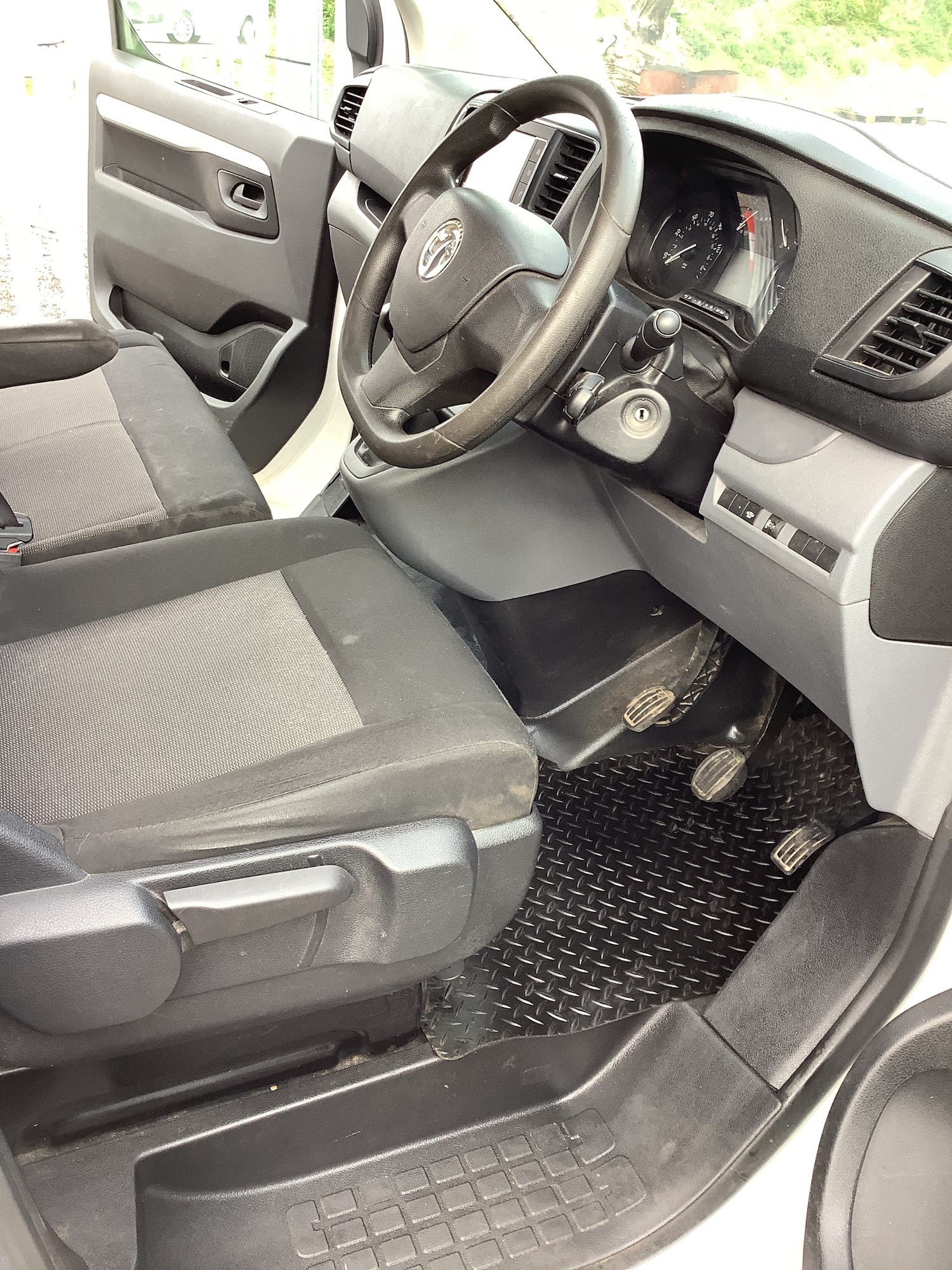 Used Vauxhall Vivaro 2019 for sale - 78031980: Photo 12