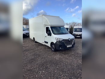 Renault Master feature image