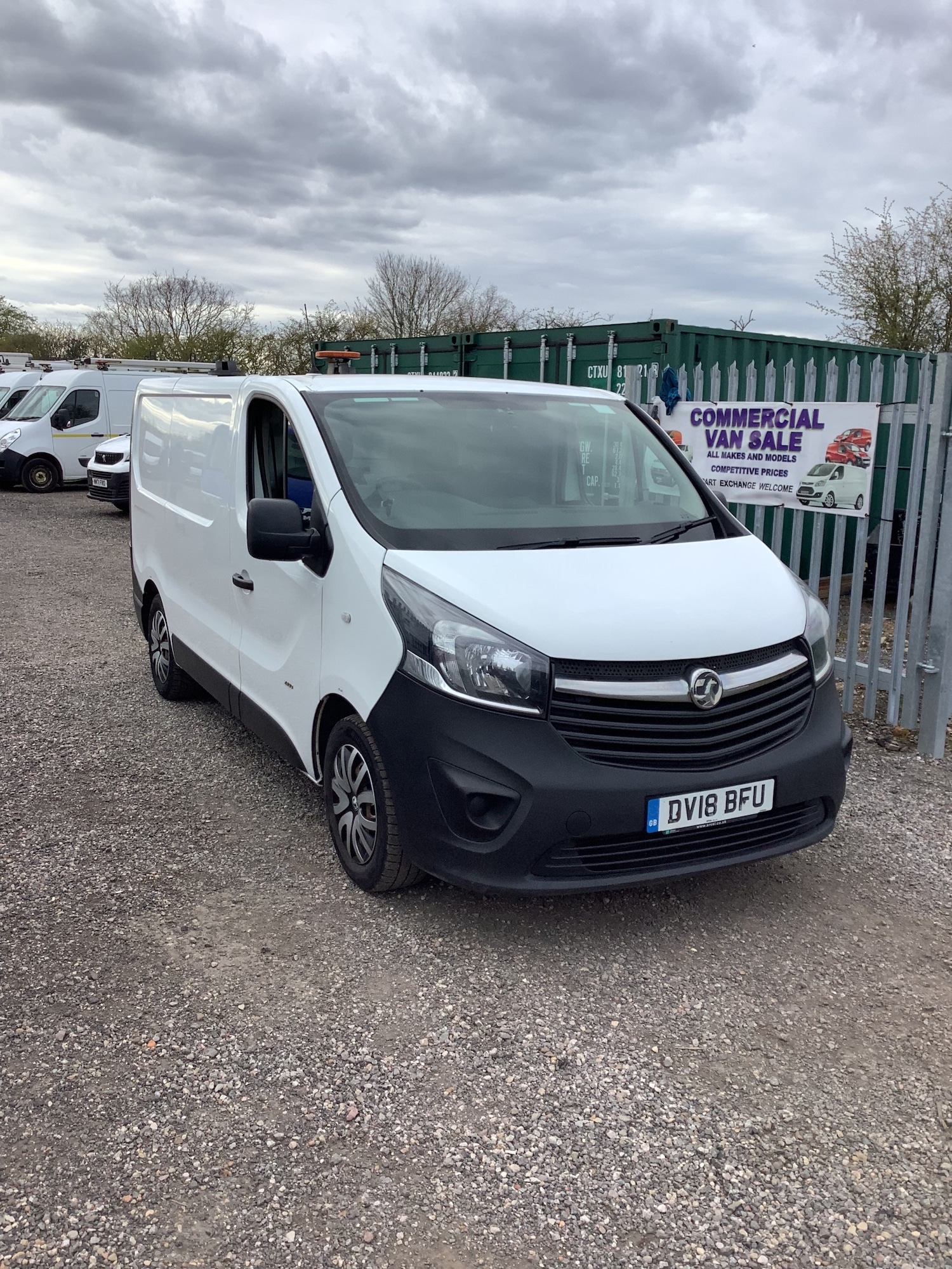 Used Vauxhall Vivaro 2018 for sale - 78031991: Photo 2