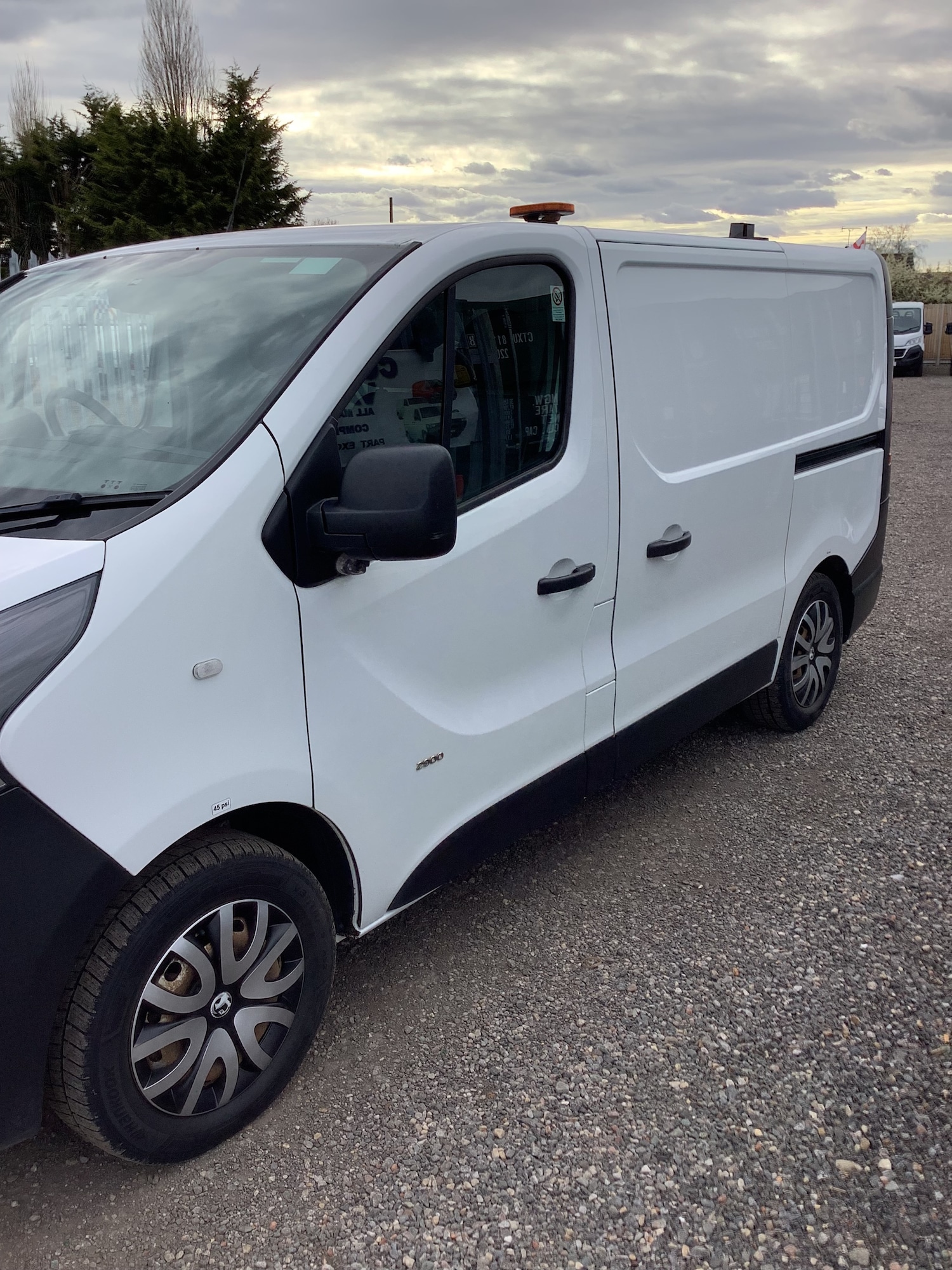 Used Vauxhall Vivaro 2018 for sale - 78031991: Photo 4