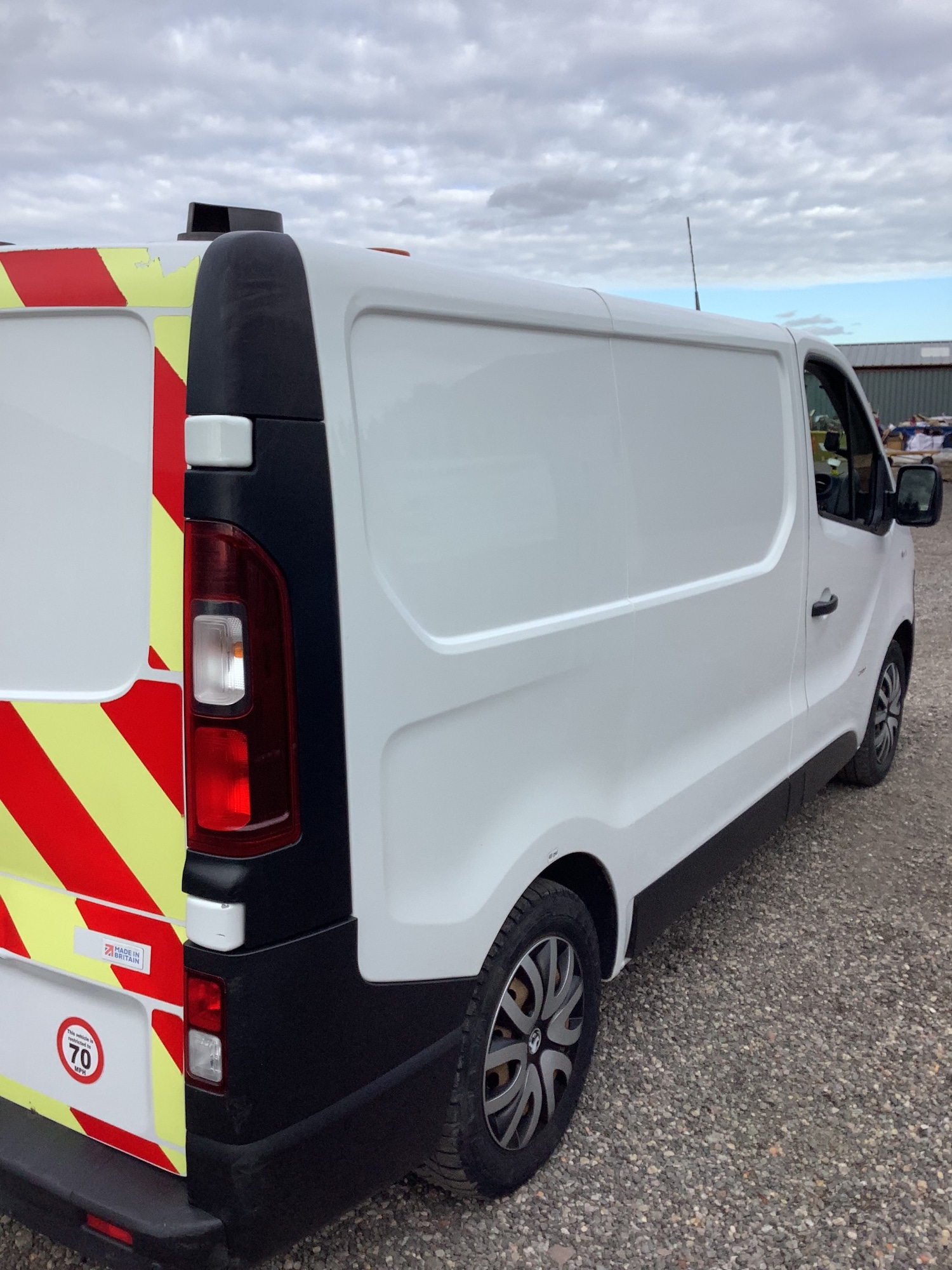 Used Vauxhall Vivaro 2018 for sale - 78031991: Photo 6