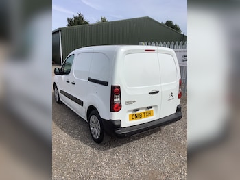 Used Citroen Berlingo 2018 for sale - 78976247: Photo