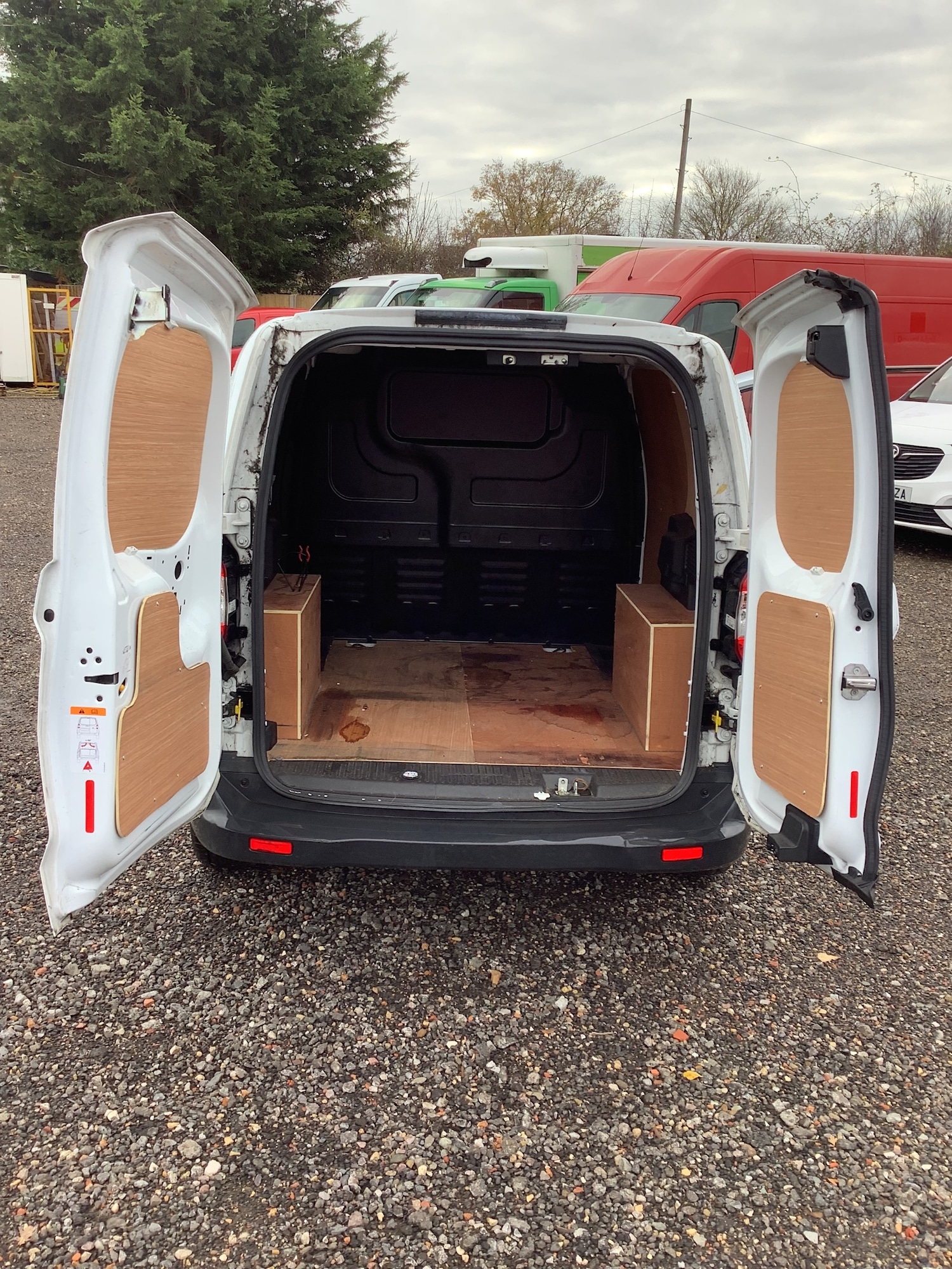 Used Ford Transit Courier 2022 for sale - 76595553: Photo 11