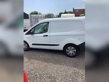 Used Ford Transit Courier 2021 for sale - 79025316: Photo