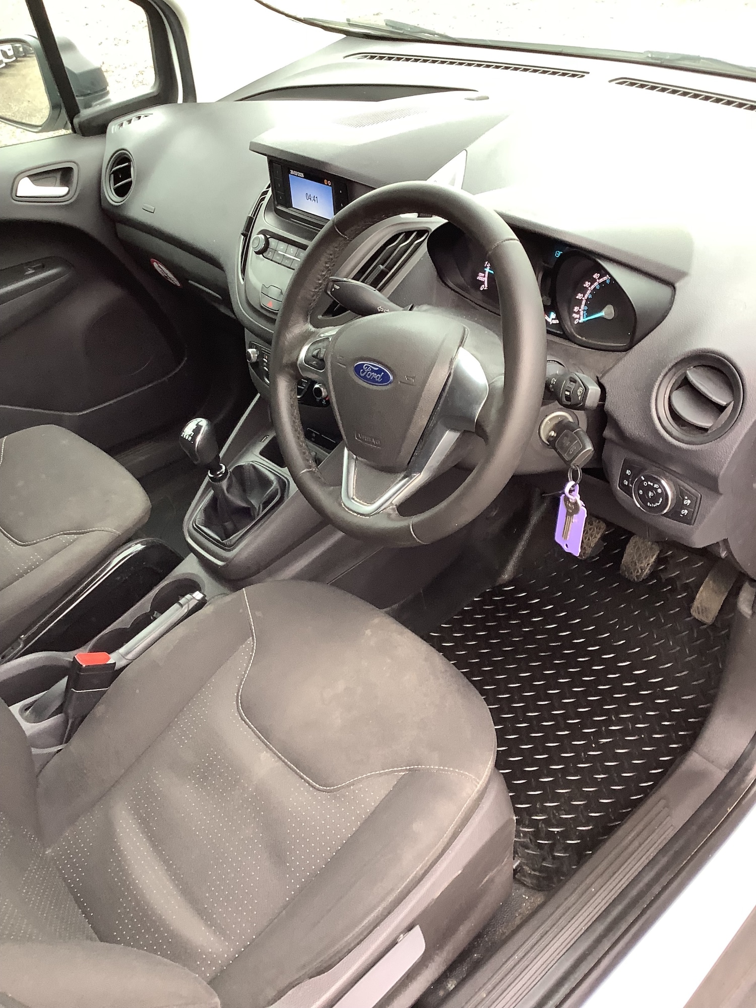 Used Ford Transit Courier 2019 for sale - 78032055: Photo 14