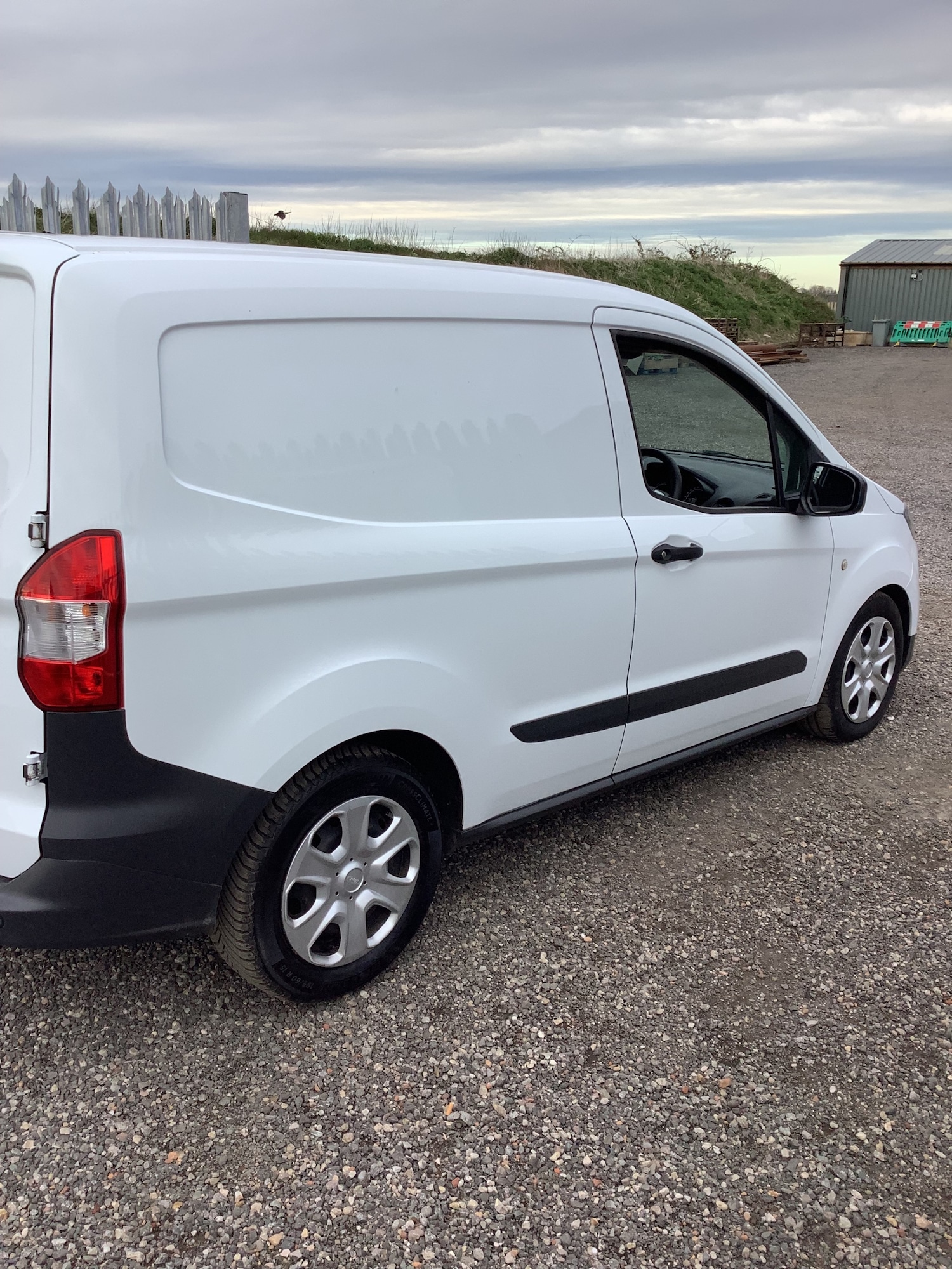 Used Ford Transit Courier 2019 for sale - 78032055: Photo 4