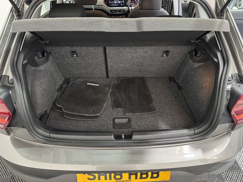 Used Volkswagen Polo 2018 for sale - 77360666: Photo 18