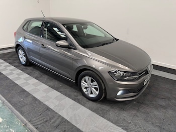 Used Volkswagen Polo 2018 for sale - 77360666: Photo