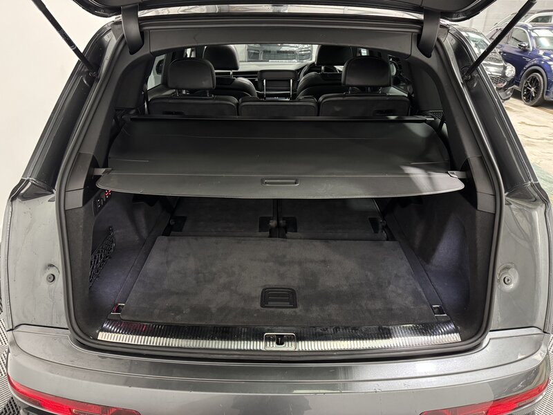 Used Audi Q7 2021 for sale - 77520122: Photo 31