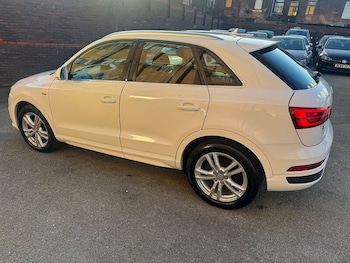 Used Audi Q3 2015 for sale - 77258485: Photo