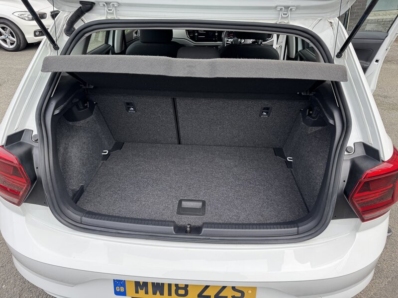 Used Volkswagen Polo 2018 for sale - 77258501: Photo 35