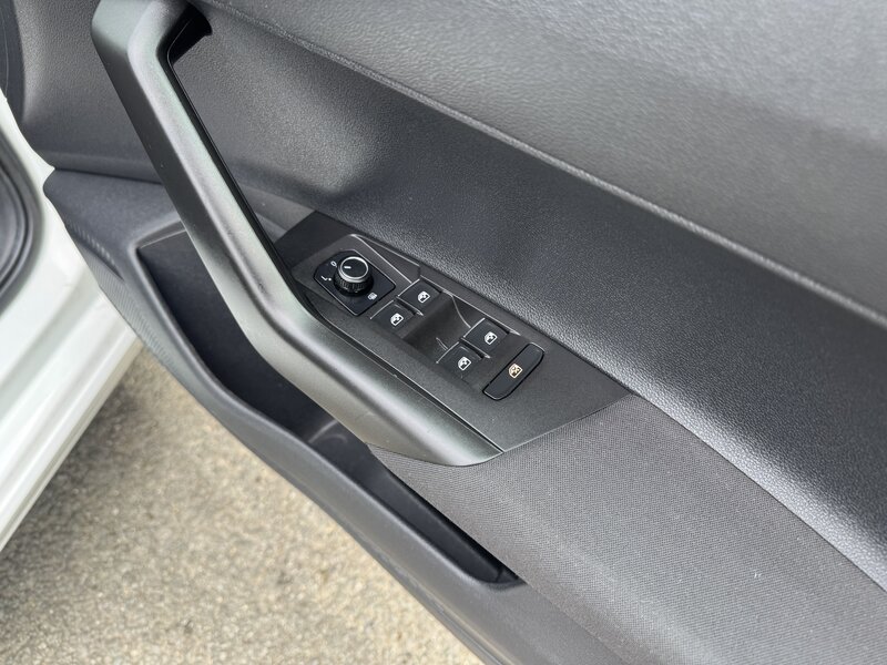 Used Volkswagen Polo 2018 for sale - 77258501: Photo 40