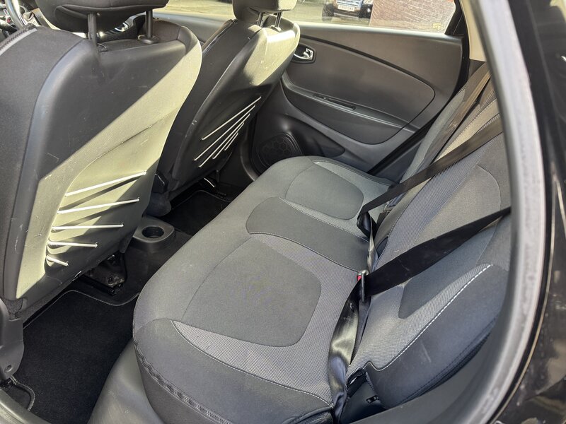 Used Renault Captur for sale - 77258505: Photo 17
