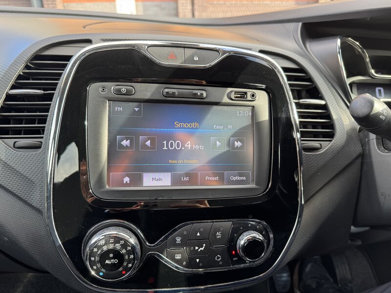 Used Renault Captur for sale - 77258505: Photo 27