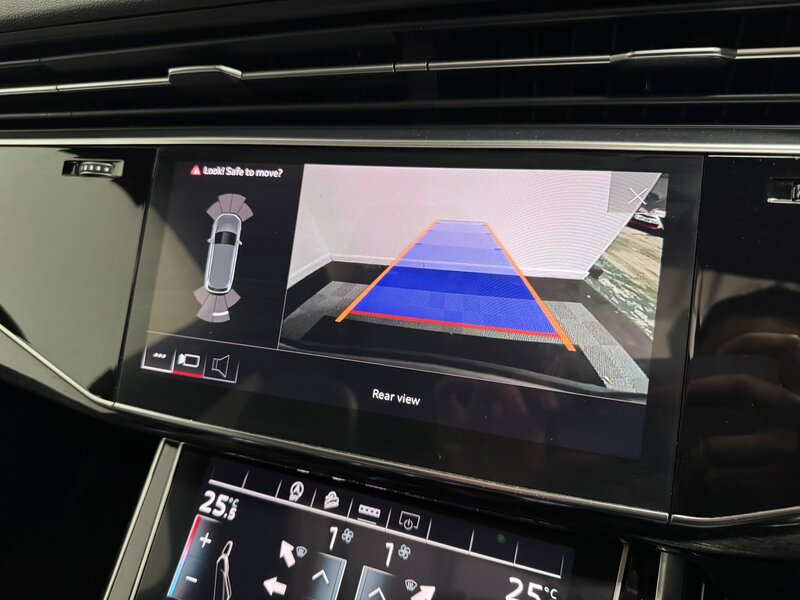 Used Audi Q7 2021 for sale - 77654356: Photo 40