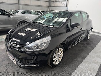 Used Renault Clio 2017 for sale - 78443636: Photo