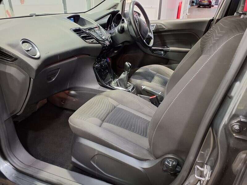 Used Ford Fiesta 2016 for sale - 78219175: Photo 7