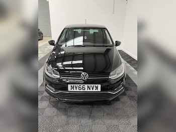 Used Volkswagen Polo 2016 for sale - 78618870: Photo
