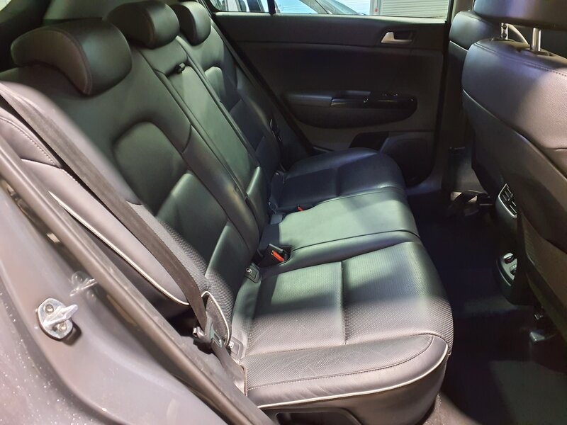 Used Kia Sportage 2018 for sale - 77919155: Photo 12