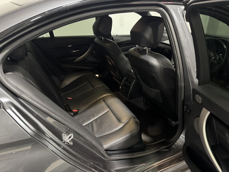 Used BMW 3 Series for sale - 77258489: Photo 21