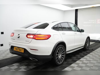 Used Mercedes-Benz GLC 2017 for sale - 77779574: Photo