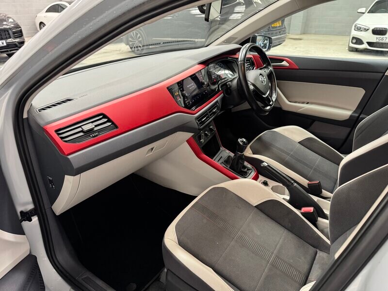 Used Volkswagen Polo 2018 for sale - 77919156: Photo 10