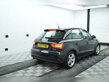 Used Audi A1 2017 for sale - 77368300: Photo