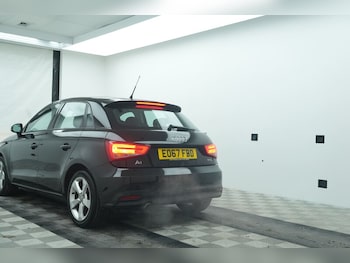 Used Audi A1 2017 for sale - 77368300: Photo