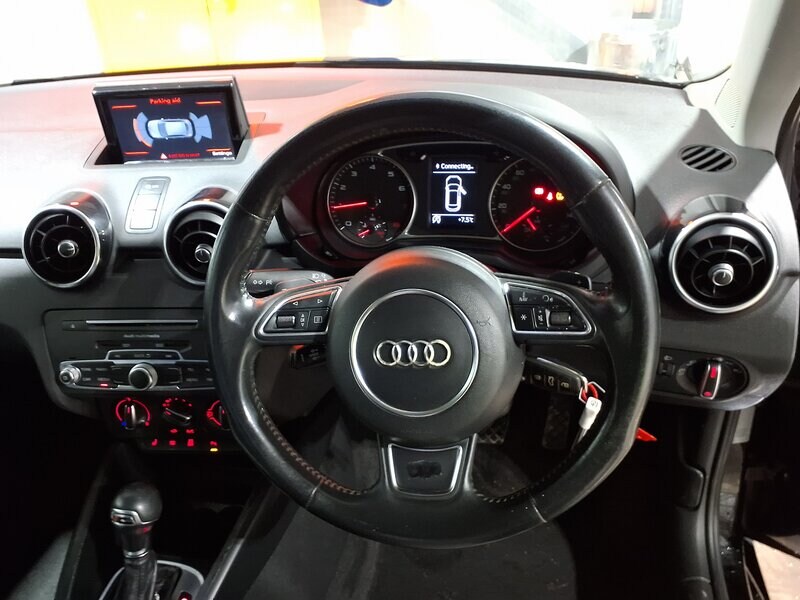 Used Audi A1 for sale - 77368300: Photo 6