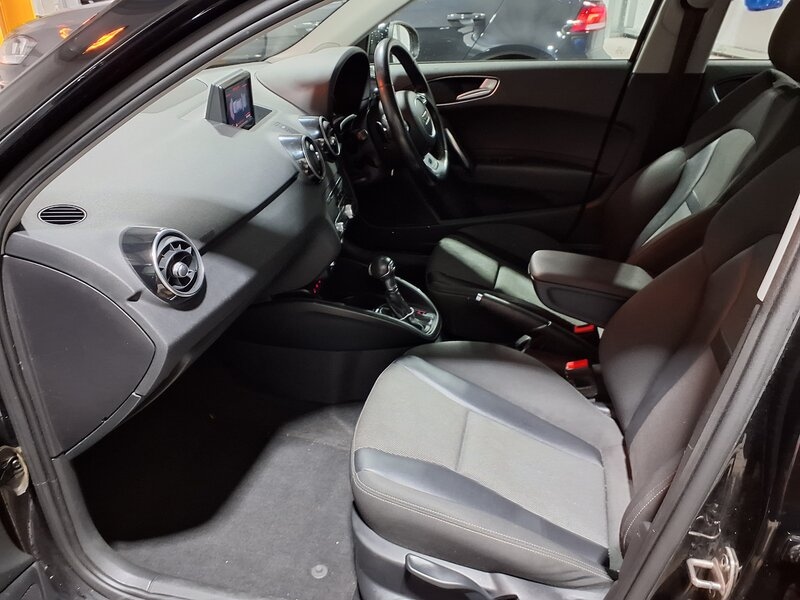 Used Audi A1 for sale - 77368300: Photo 7