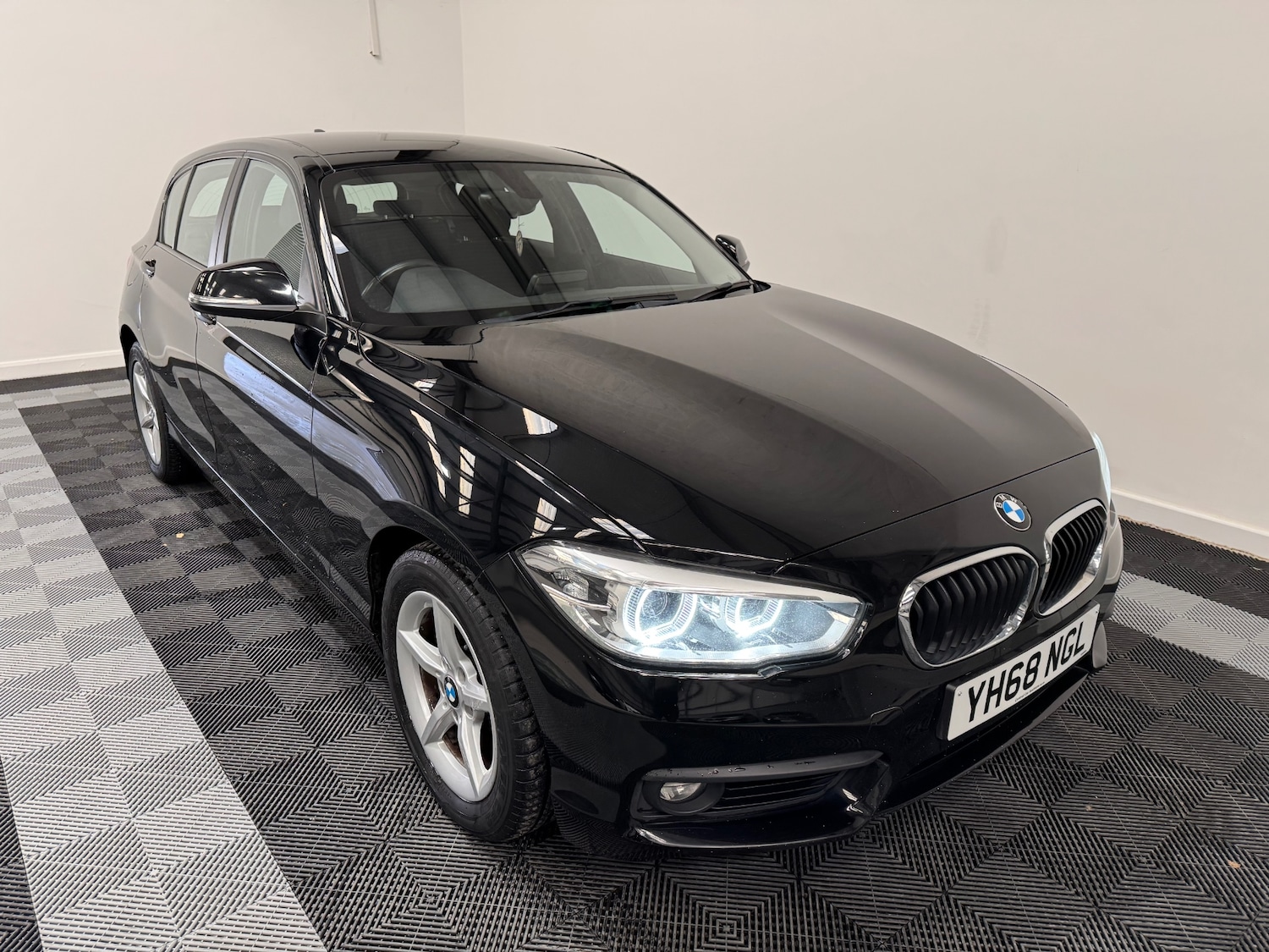 Used BMW 1 Series 2019 for sale - 77206971: Photo 2