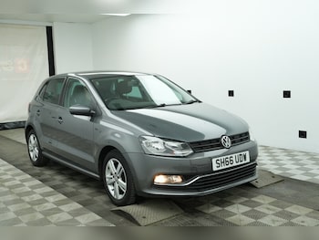 Used Volkswagen Polo 2016 for sale - 79141426: Photo