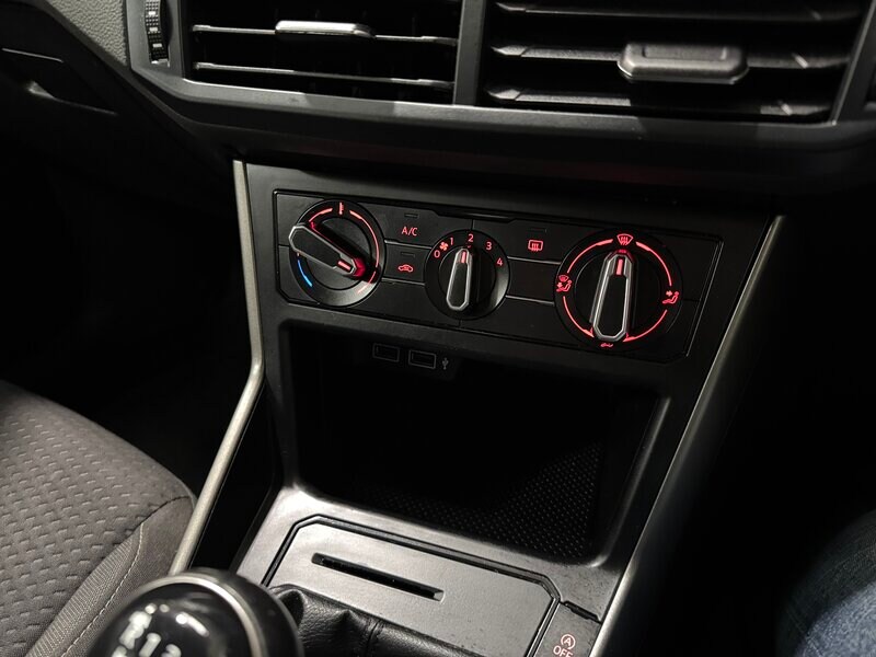 Used Volkswagen Polo 2018 for sale - 77904561: Photo 25