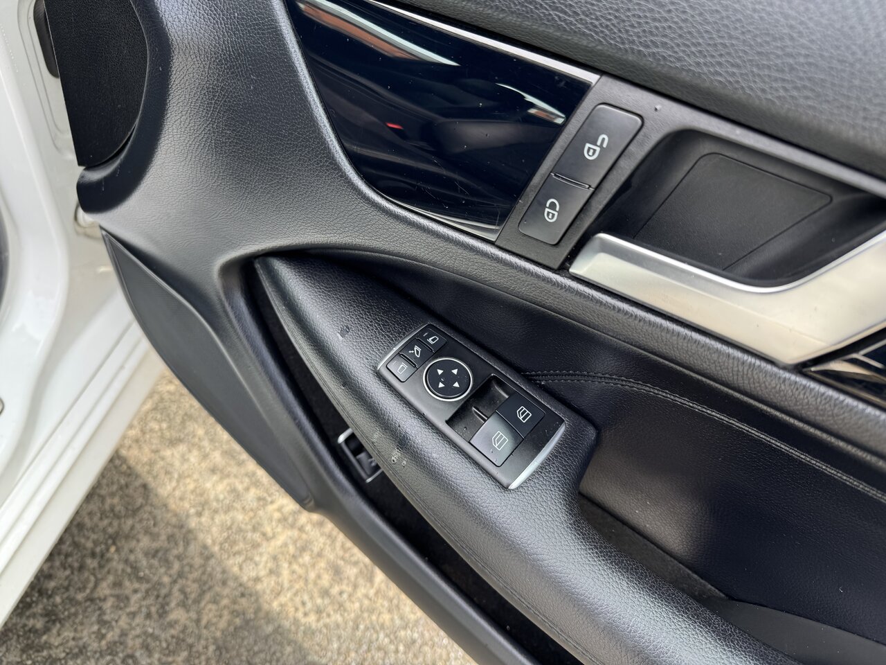 Used Mercedes-Benz C Class 2013 for sale - 77258483: Photo 48