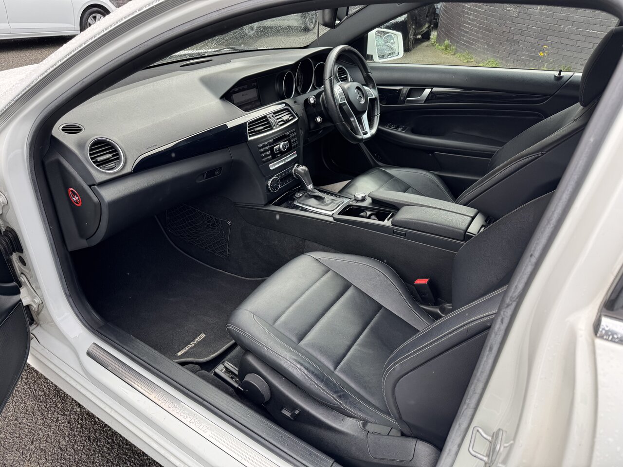 Used Mercedes-Benz C Class 2013 for sale - 77258483: Photo 61