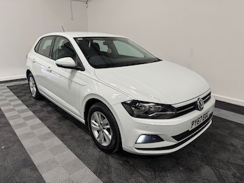 Used Volkswagen Polo 2018 for sale - 77654372: Photo