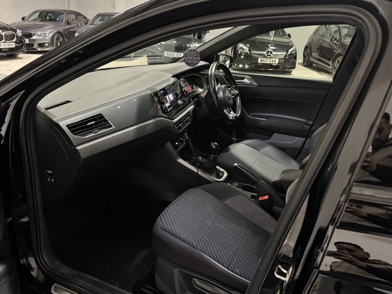 Used Volkswagen Polo 2018 for sale - 77258498: Photo 24