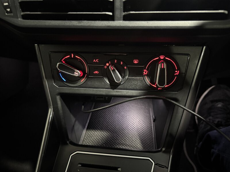 Used Volkswagen Polo 2018 for sale - 77258498: Photo 32