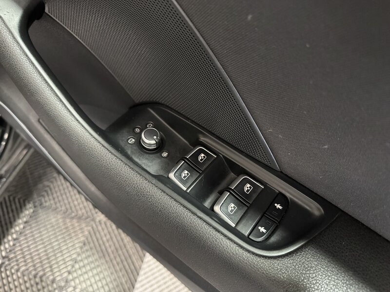 Used Audi A3 2016 for sale - 77258486: Photo 32