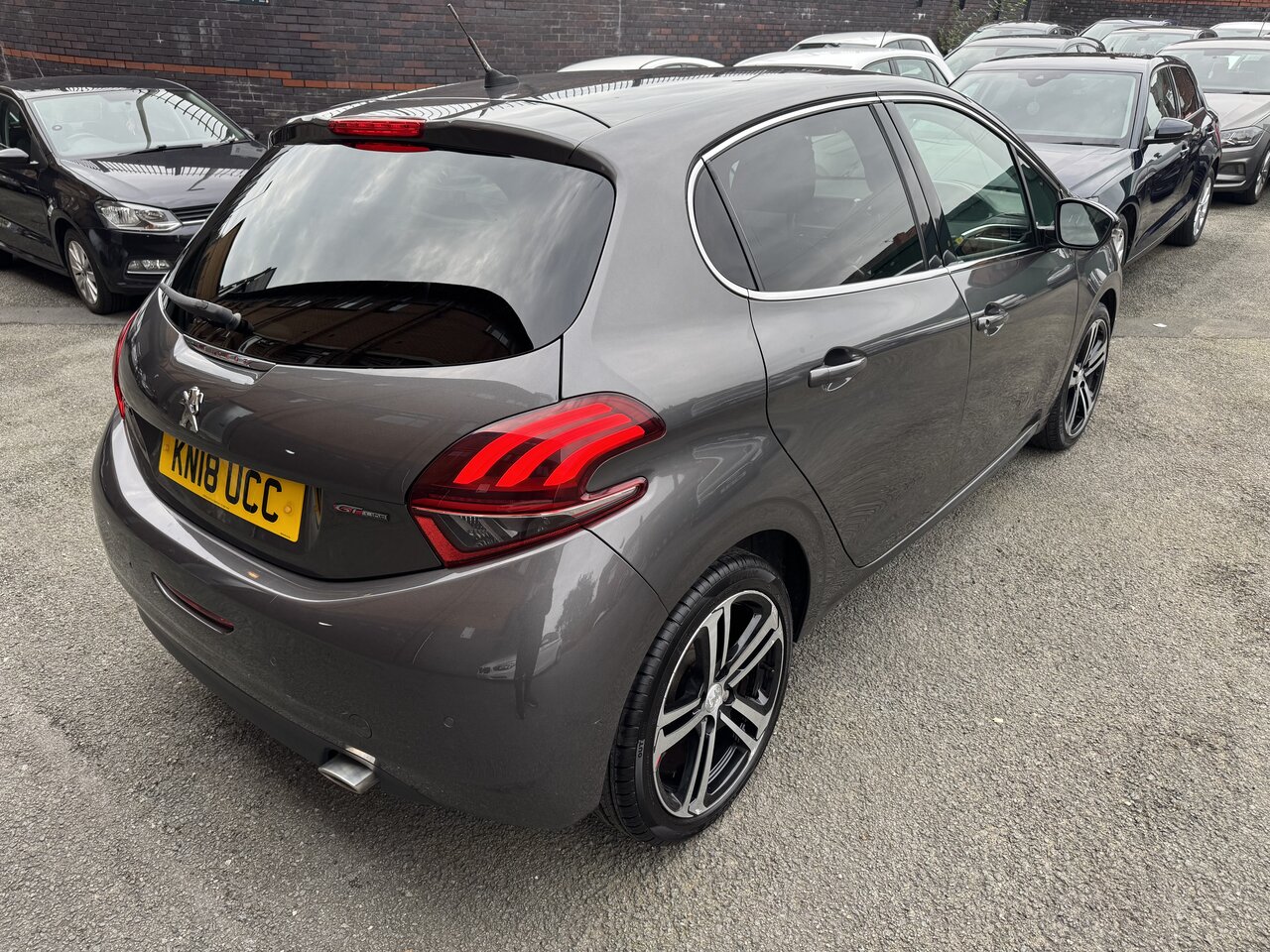 Used Peugeot 208 2018 for sale - 77258493: Photo 11