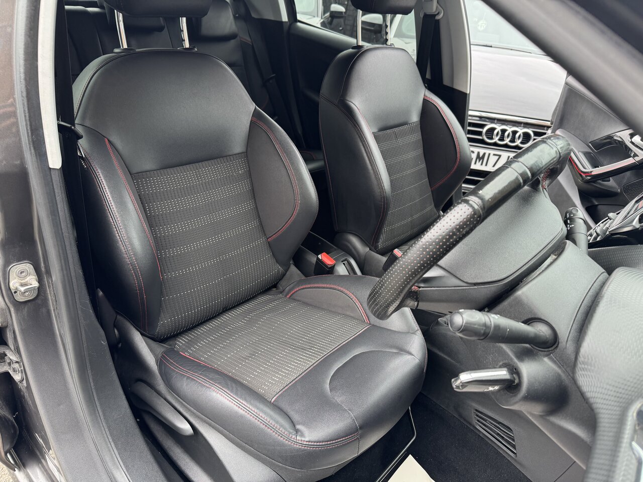 Used Peugeot 208 2018 for sale - 77258493: Photo 29