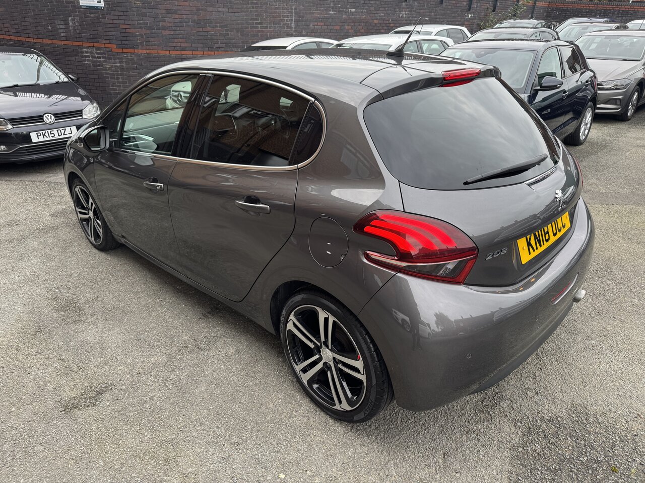 Used Peugeot 208 2018 for sale - 77258493: Photo 3